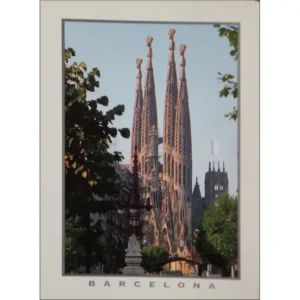 Barcelona wieże Sagrada Familia