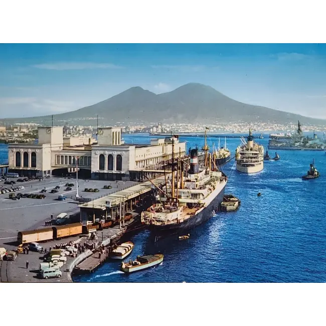 Neapol Port