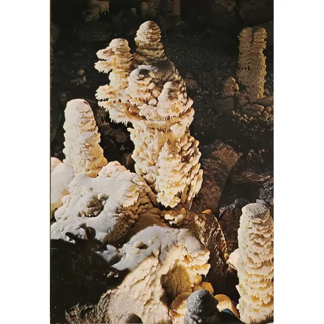 Jaskinie di Frasassi