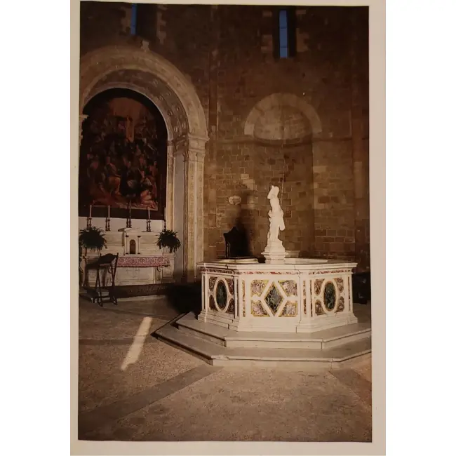 Volterra wnętrze batisterium
